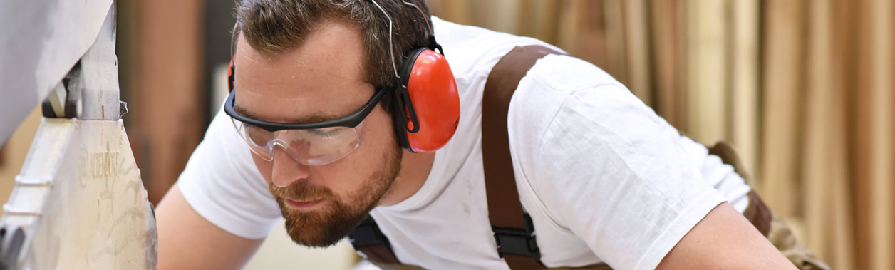 Gehörschutz für Schreiner in Schreinerei
